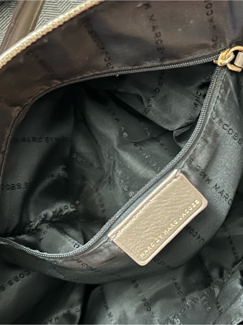 Marc by Marc Jacobs Gray Pebbled Leather Tote with Exterior Pockets - Picture 6 of 15